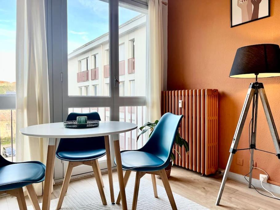 Le P'Tit Anatole - Joli T2 Avec Parking Poitiers Exterior foto